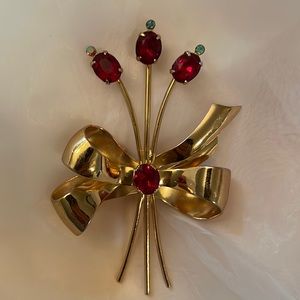 Vintage Coro Large  Flower Bouquet Bow